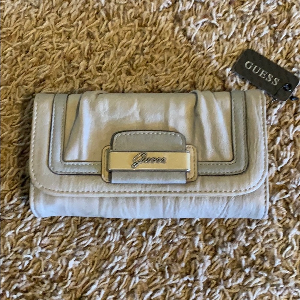 Guess wallet
